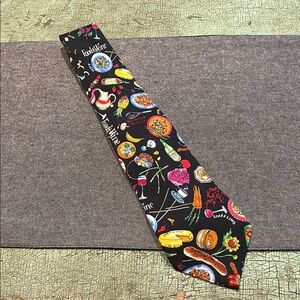 Nicole Miller for Food and Wine 100% Silk Food Drink Design Men's Tie